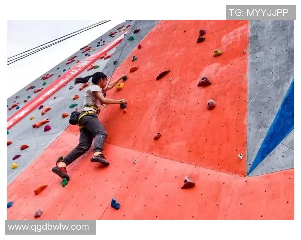 西安攀岩队技术探讨：提升攀岩技能与团队协作的有效策略